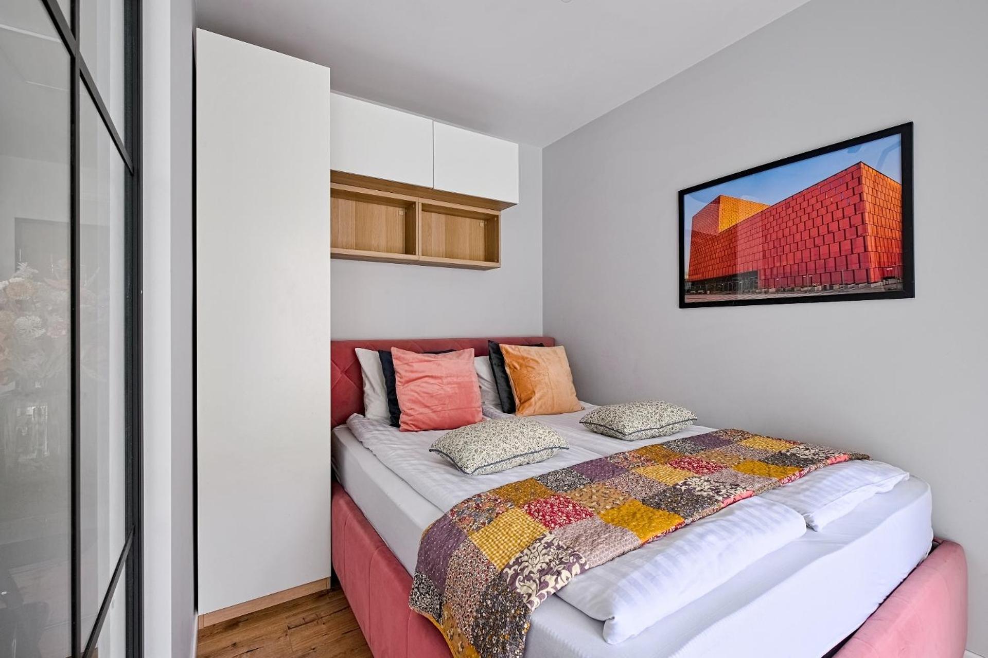 Golden Apartments/op35 Apartment